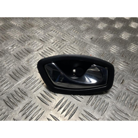 Poignee interieur arriere droit RENAULT SCENIC 3 PHASE 3 d’occasion