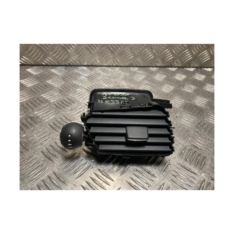 Aerateur tableau de bord avant gauche RENAULT SCENIC 3 PHASE 3 d’occasion