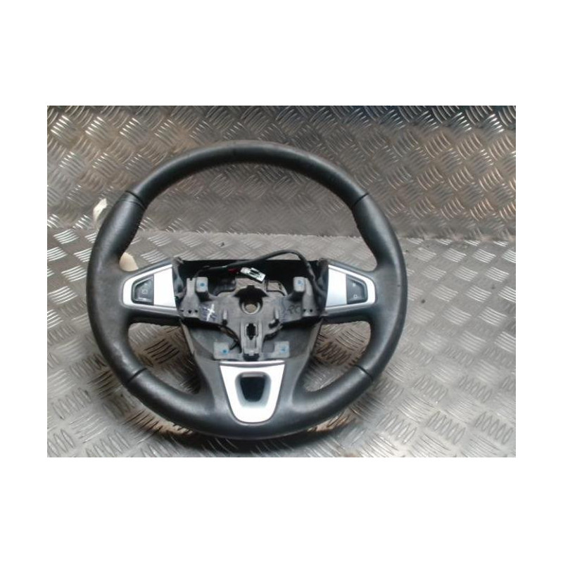 Volant RENAULT MEGANE 3 PHASE 1 d’occasion