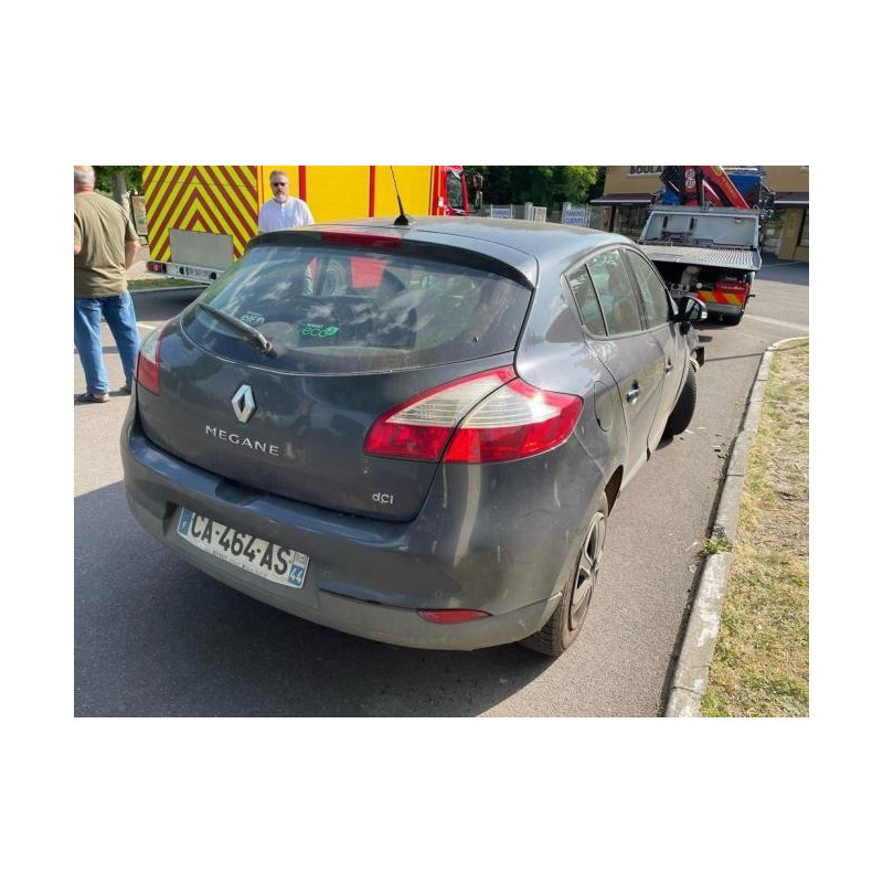 Volant RENAULT MEGANE 3 PHASE 1 d’occasion