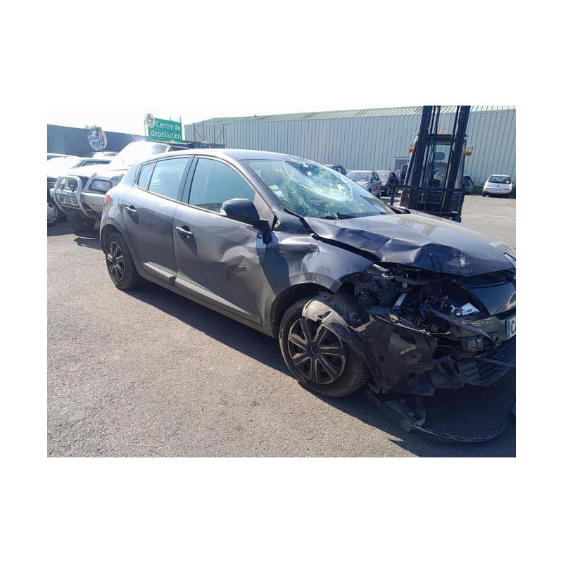 Volant RENAULT MEGANE 3 PHASE 1 d’occasion