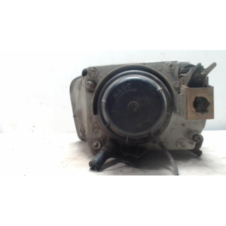 Optique avant principal droit (feux)(phare) RENAULT EXPRESS 2 d’occasion