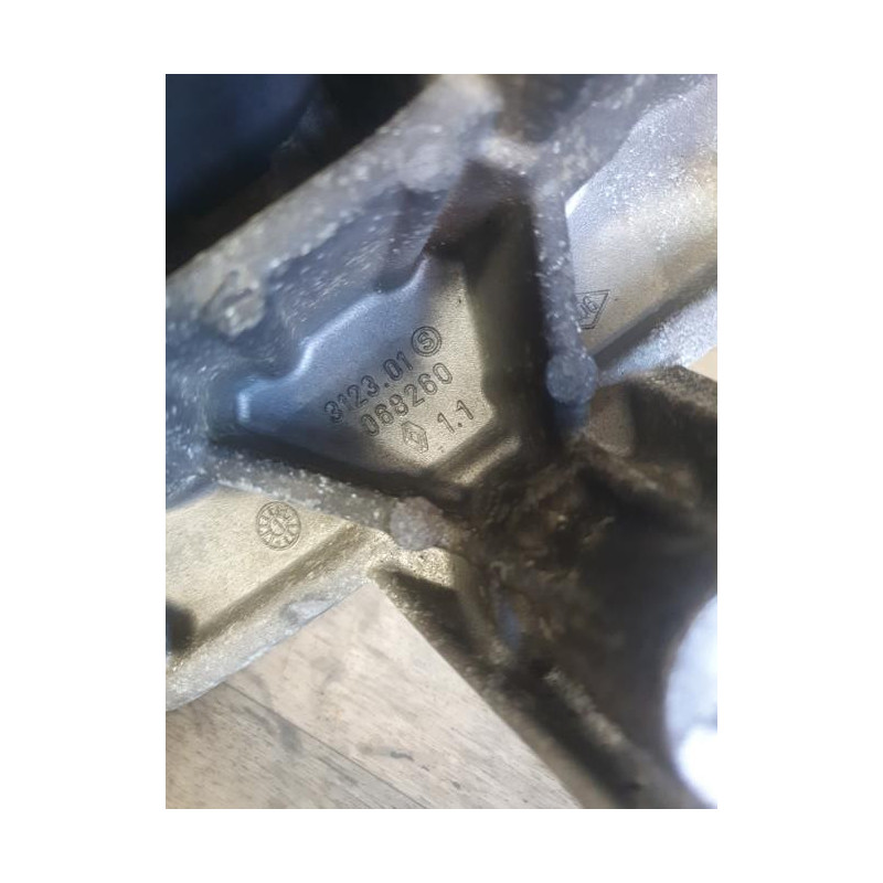 Support moteur droit RENAULT KANGOO 1 PHASE 1 d’occasion