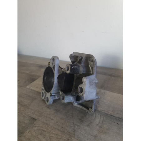 Support moteur droit RENAULT KANGOO 1 PHASE 1 d’occasion
