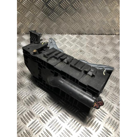 Porte fusible FIAT FREEMONT d’occasion