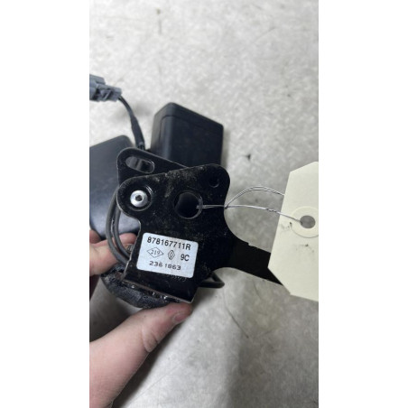 Attache ceinture arriere droit RENAULT CLIO 4 PHASE 1 d’occasion