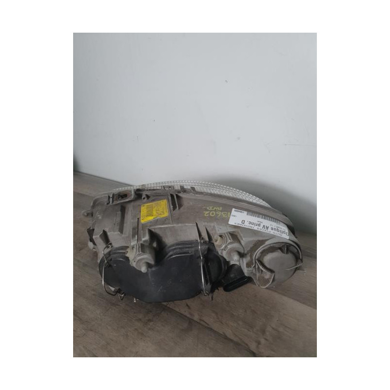 Optique avant principal droit (feux)(phare) ALFA ROMEO 147 PHASE 1 d’occasion