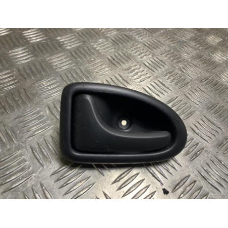 Poignee interieur arriere gauche RENAULT TRAFIC 3 COURT PHASE 2 d’occasion