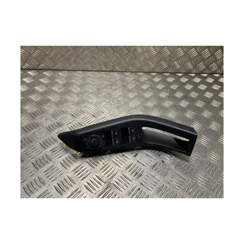 Interrupteur de leve vitre avant gauche FORD PUMA 2 d’occasion