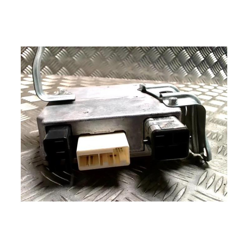 Calculateur TOYOTA RAV4 3 PHASE 3 d’occasion