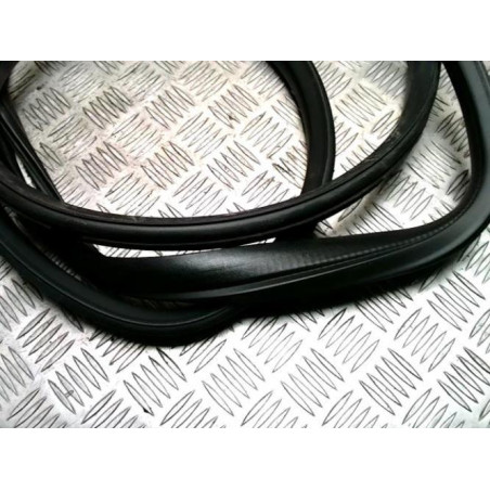 Joint de porte avant gauche CITROEN C1 2 d’occasion