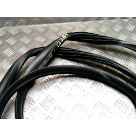 Joint de porte avant droite CITROEN C1 2 d’occasion