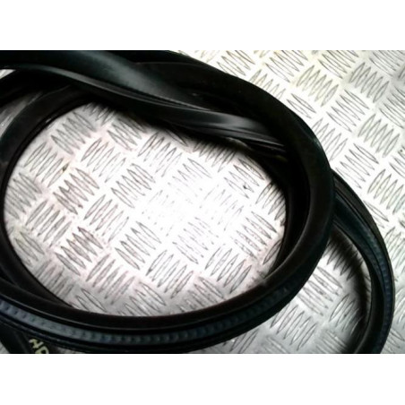 Joint de porte arriere gauche CITROEN C1 2 d’occasion