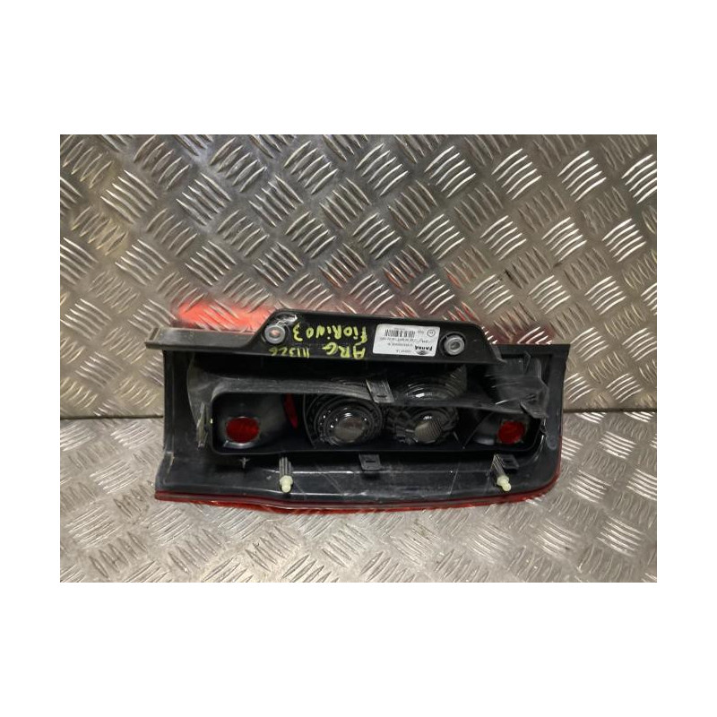 Feu arriere principal gauche (feux) FIAT FIORINO 3 PHASE 2 d’occasion