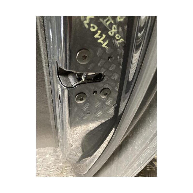 Porte arriere droit PEUGEOT 308 2 SW PHASE 2 BREAK d’occasion