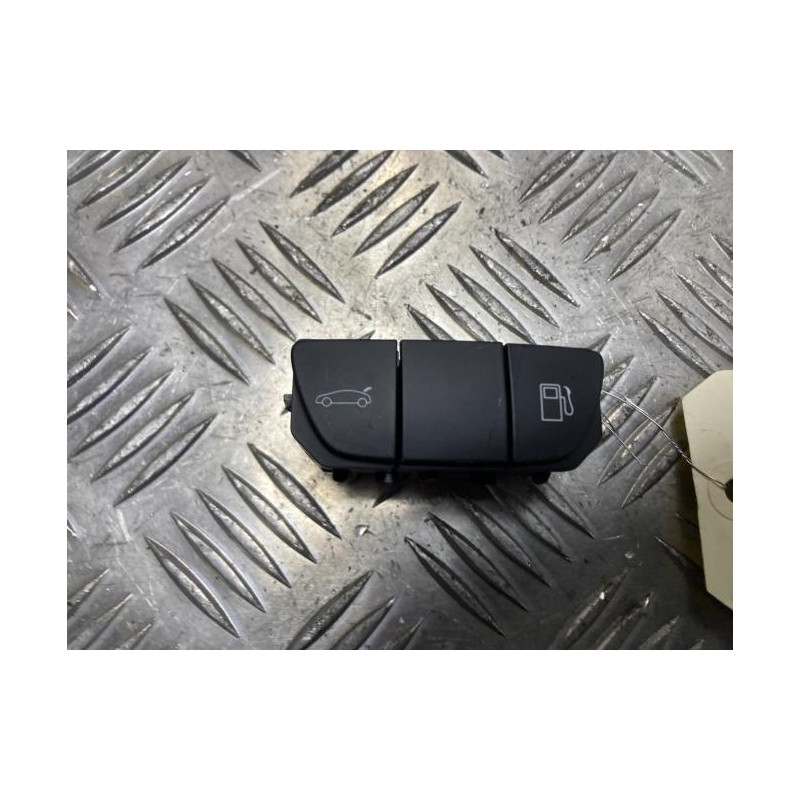Bouton de coffre PEUGEOT  d’occasion