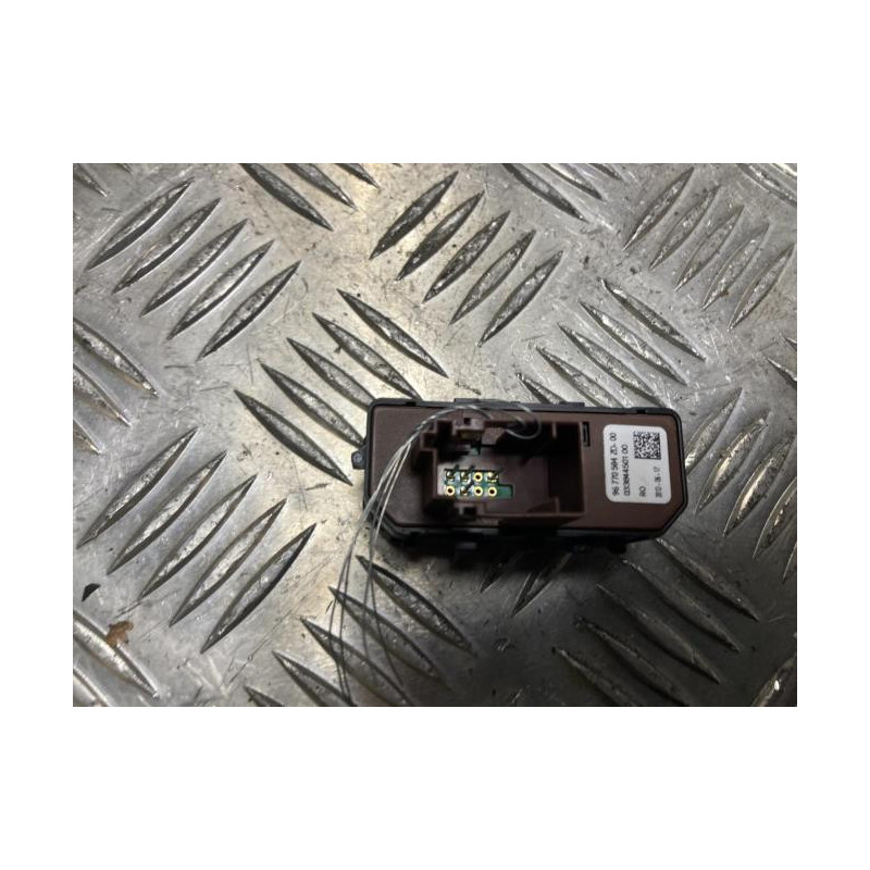 Bouton de coffre PEUGEOT  d’occasion