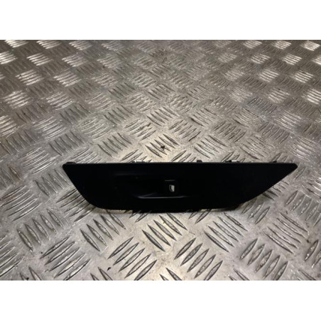 Interrupteur de leve vitre avant droit PEUGEOT 2008 2 d’occasion