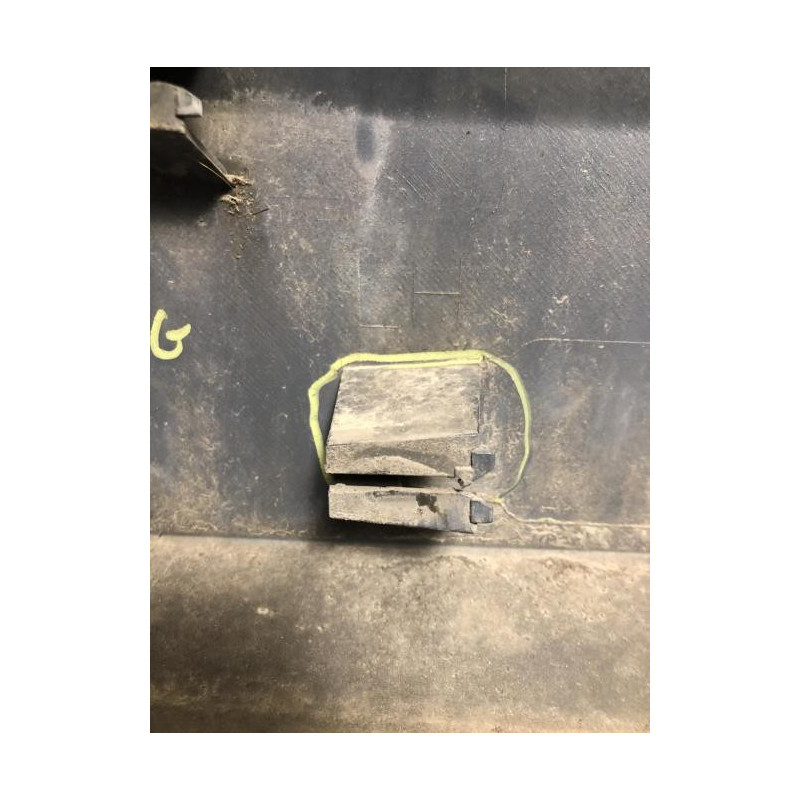 Baguette de porte avant gauche RENAULT SCENIC 3 PHASE 3 d’occasion