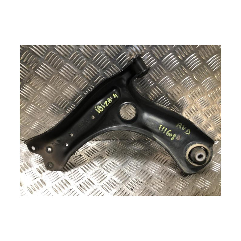 Triangle avant droit SEAT IBIZA 4 ST PHASE 1 BREAK d’occasion