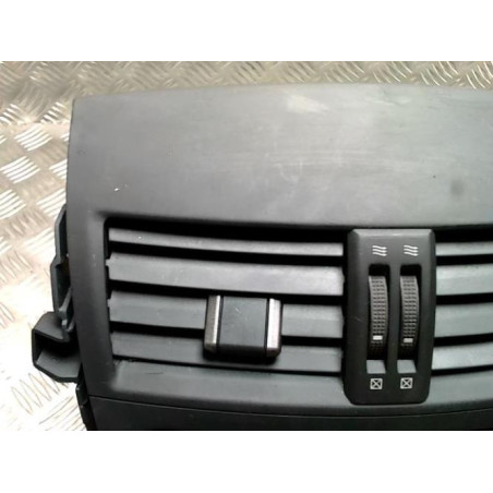 Ecran GPS TOYOTA RAV4 3 PHASE 3 d’occasion