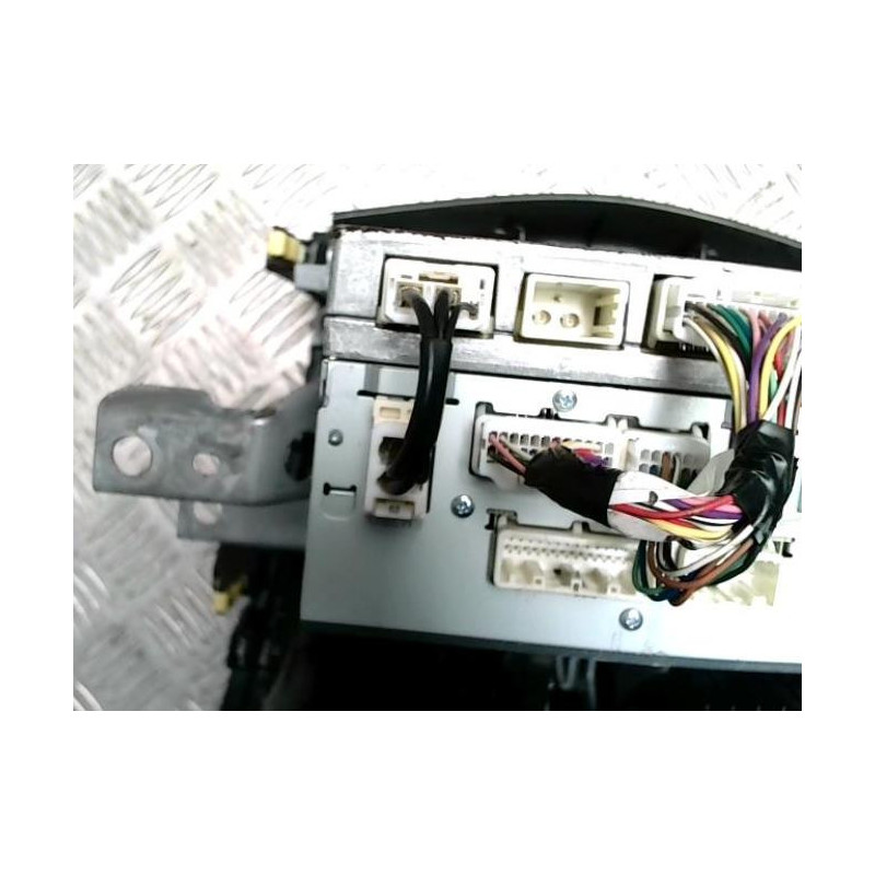 Ecran GPS TOYOTA RAV4 3 PHASE 3 d’occasion