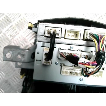 Ecran GPS TOYOTA RAV4 3 PHASE 3 d’occasion