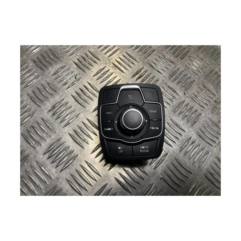 Commande GPS PEUGEOT  d’occasion