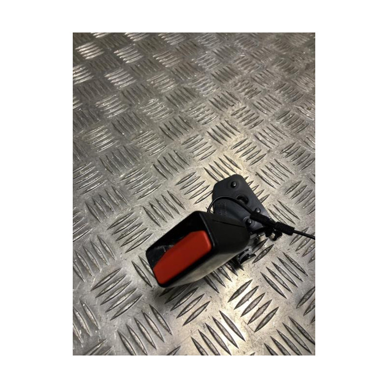 Attache ceinture arriere droit PEUGEOT  d’occasion