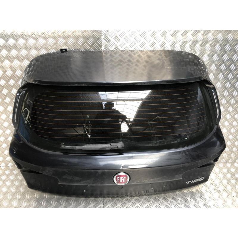 Malle/Hayon arriere FIAT TIPO 2 PHASE 1 d’occasion