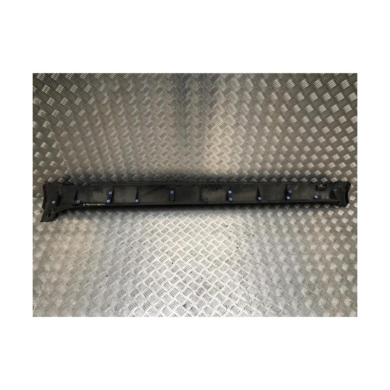 Bas de caisse droit CITROEN C4 CACTUS d’occasion