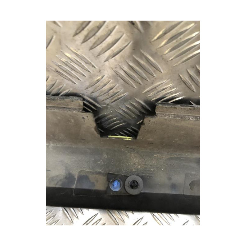 Bas de caisse droit CITROEN C3 3 PHASE 2 d’occasion