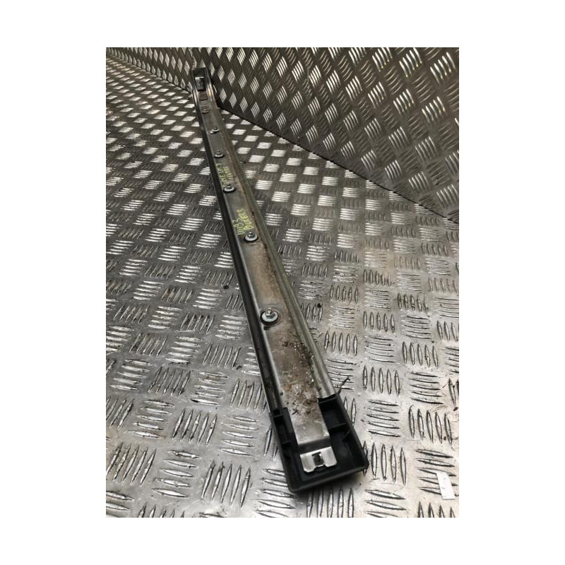 Rail de porte coulissante PEUGEOT  d’occasion