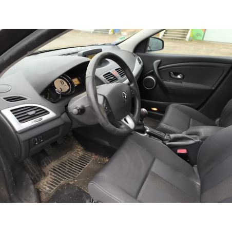 Pare choc arriere RENAULT MEGANE 3 PHASE 1 BREAK d’occasion