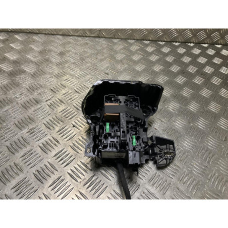 Porte fusible PEUGEOT 2008 2 d’occasion