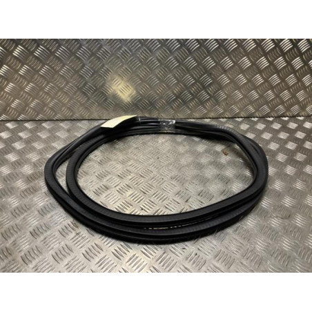 Joint de porte arriere droite PEUGEOT 2008 2 d’occasion