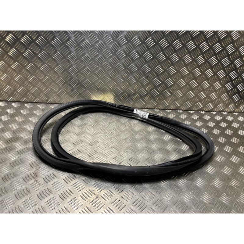 Joint de porte avant gauche PEUGEOT 2008 2 d’occasion