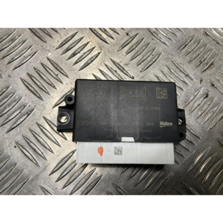 Boitier d'aide au stationnement PEUGEOT 2008 2 d’occasion