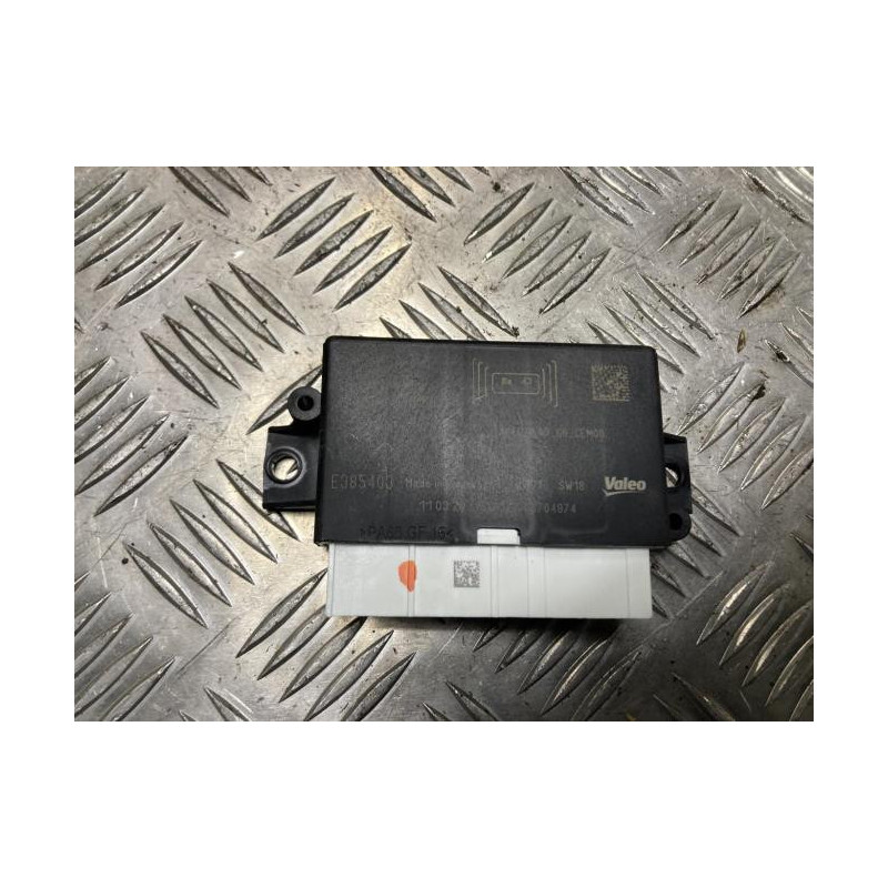 Boitier d'aide au stationnement PEUGEOT 2008 2 d’occasion