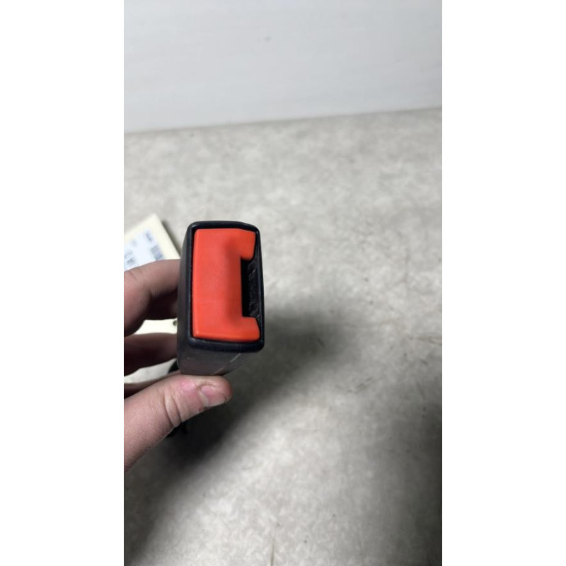 Attache ceinture arriere droit FIAT 500 2 CABRIO PHASE 1 d’occasion
