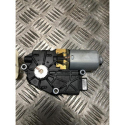 Moteur toit ouvrant PEUGEOT 5008 1 PHASE 1 d’occasion