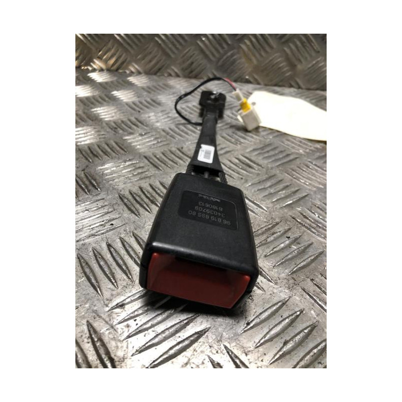 Attache ceinture avant gauche PEUGEOT 5008 1 PHASE 1 d’occasion