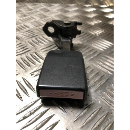 Attache ceinture arriere droit PEUGEOT 407 COUPE d’occasion