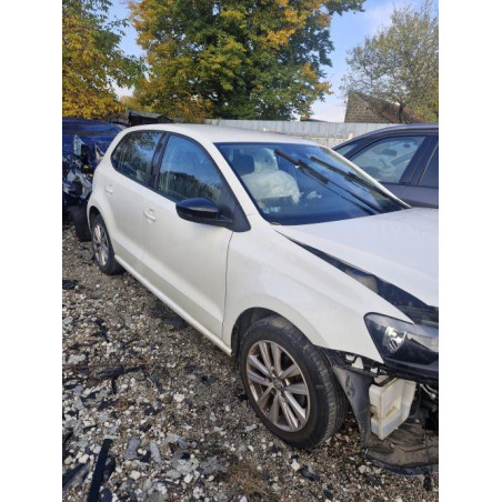 Ecran GPS VOLKSWAGEN POLO 5 PHASE 2 d’occasion