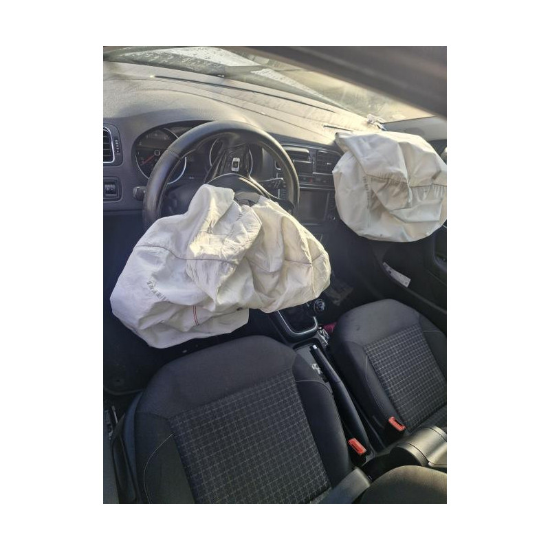 Ecran GPS VOLKSWAGEN POLO 5 PHASE 2 d’occasion