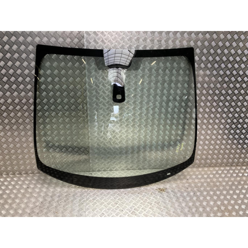 Pare brise PEUGEOT 5008 1 PHASE 1 d’occasion