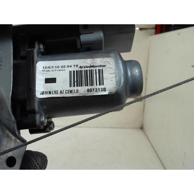 Leve vitre electrique avant gauche PEUGEOT 207 PHASE 2 d’occasion