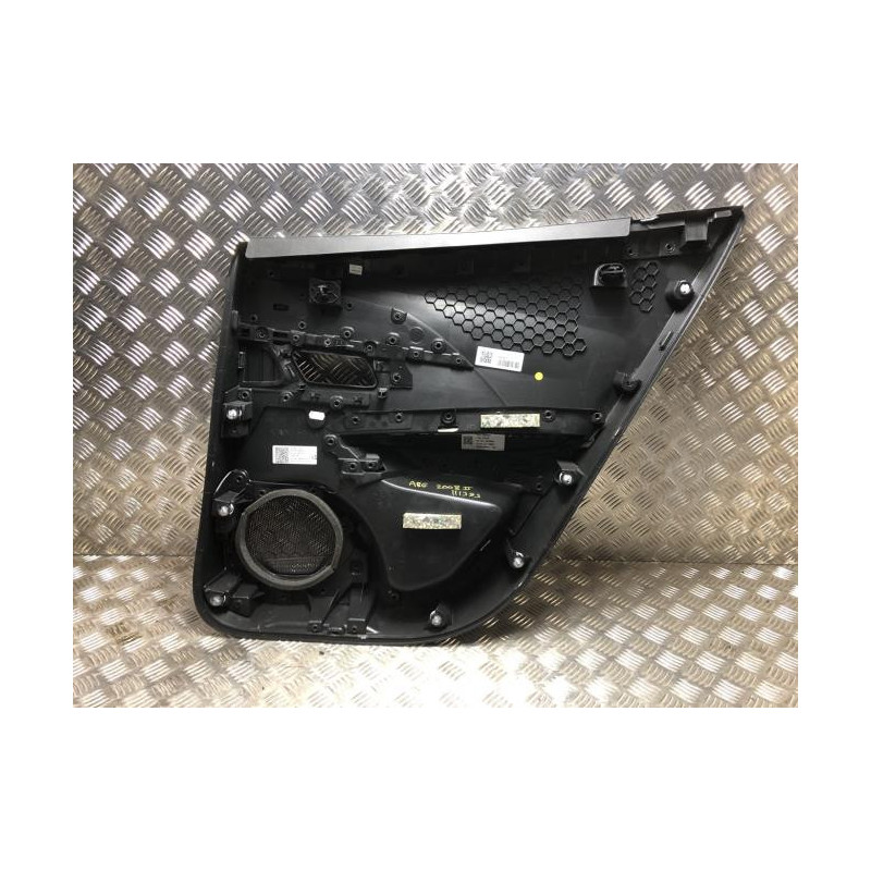 Panneau de porte arriere gauche PEUGEOT 2008 2 d’occasion