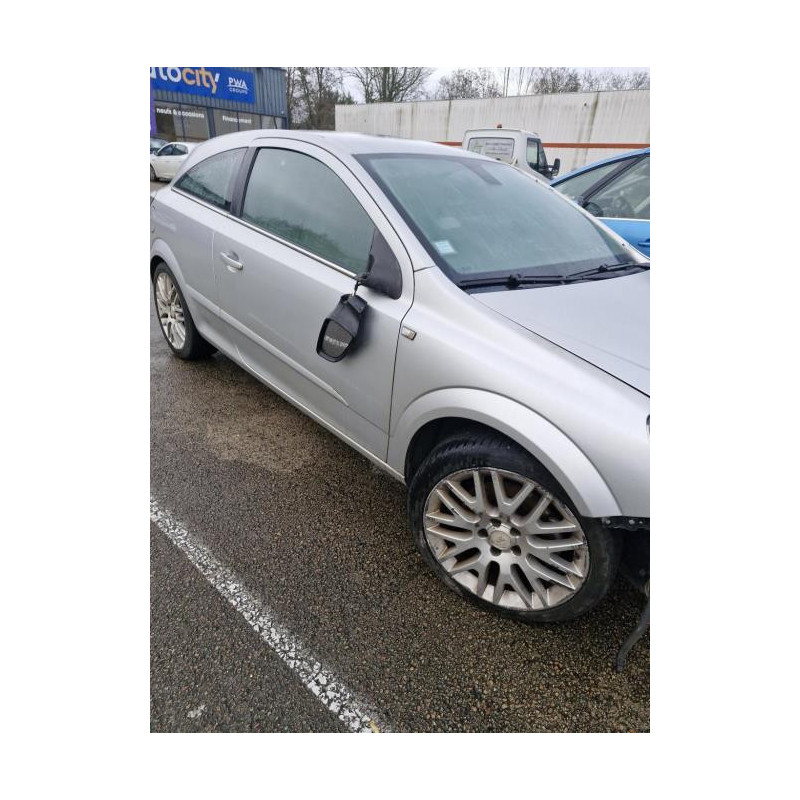 Cache moteur  OPEL ASTRA H GTC PHASE 1 d’occasion