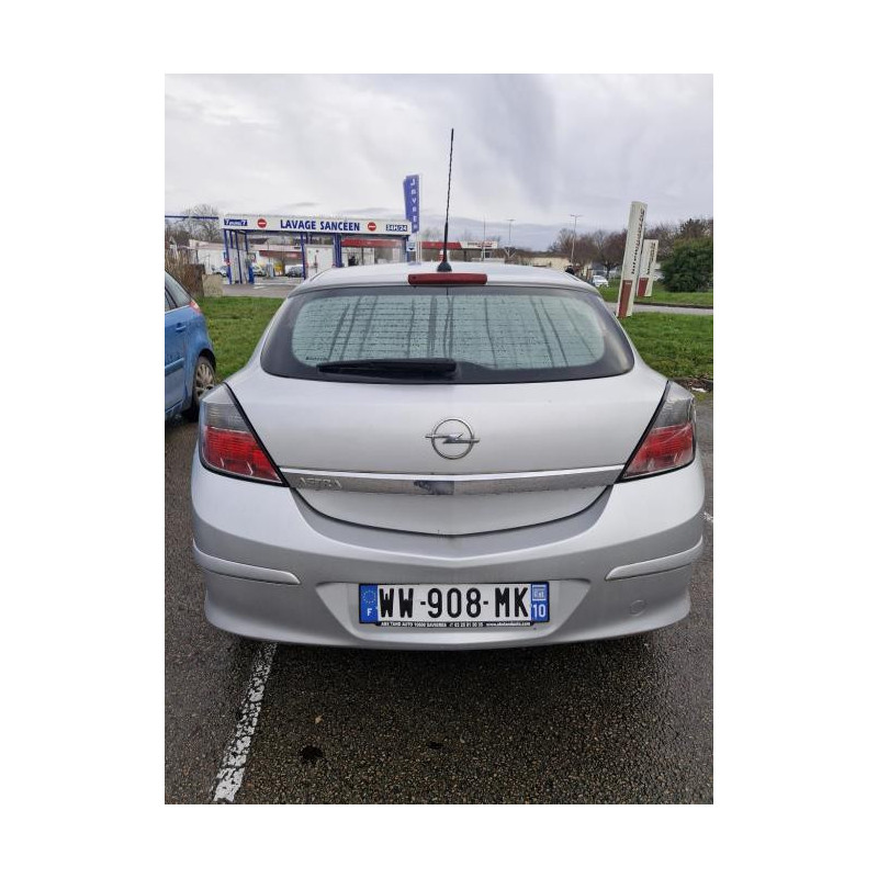 Cache moteur  OPEL ASTRA H GTC PHASE 1 d’occasion